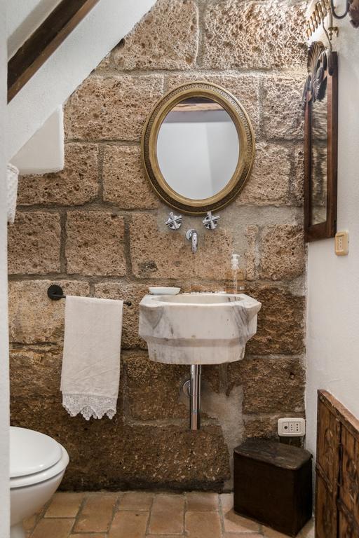 ソヴァナ Poggioba Bed & Breakfast エクステリア 写真
